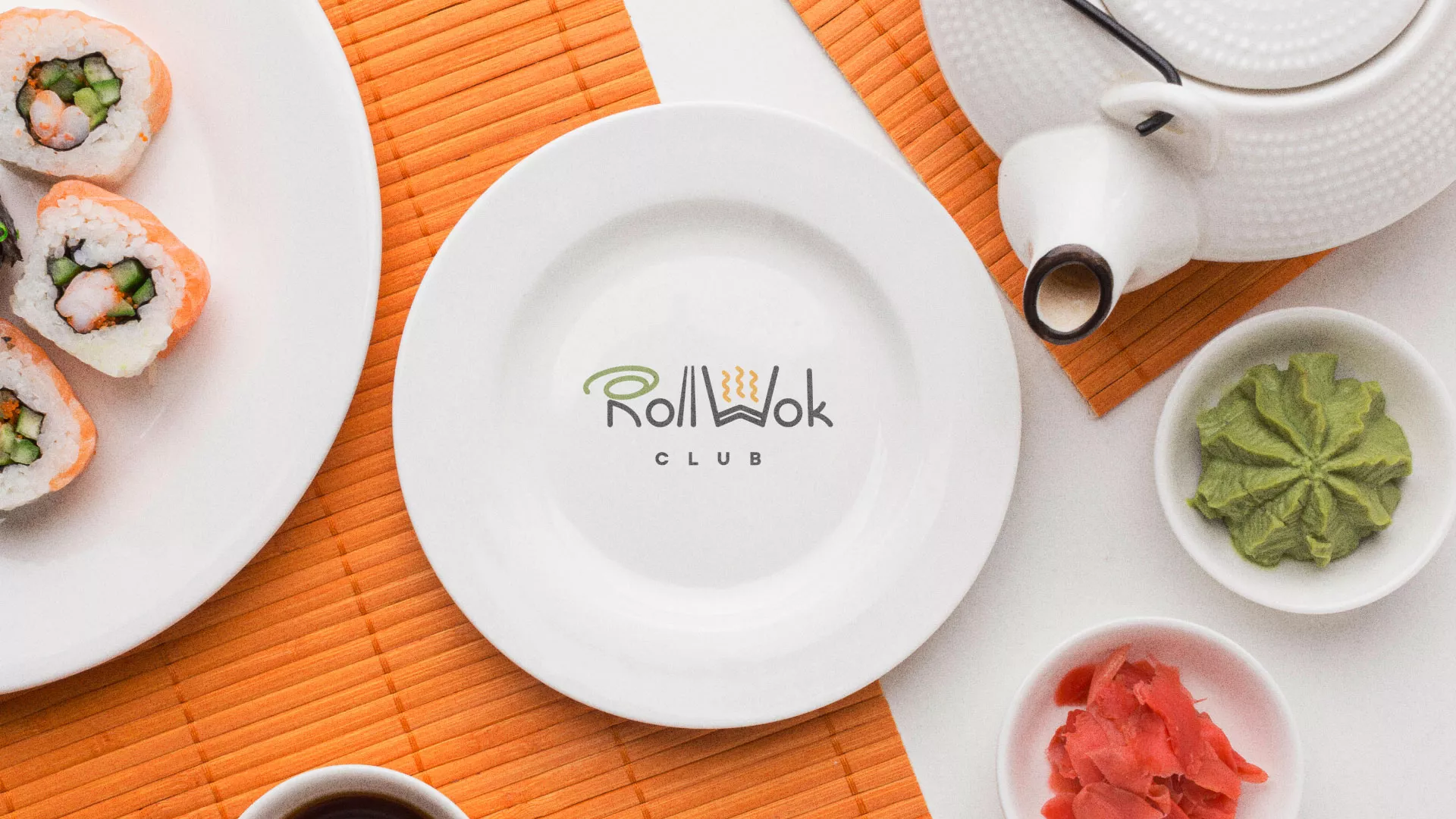 Разработка логотипа и фирменного стиля суши-бара «Roll Wok Club» в Дмитрове